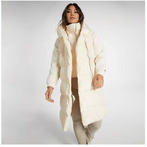 BNWT Calia long puffer vest with hood size small cream ivory eggnog